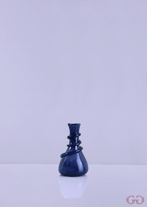 vase-glass-short-snake-twist-straight-top-15CM-blue
